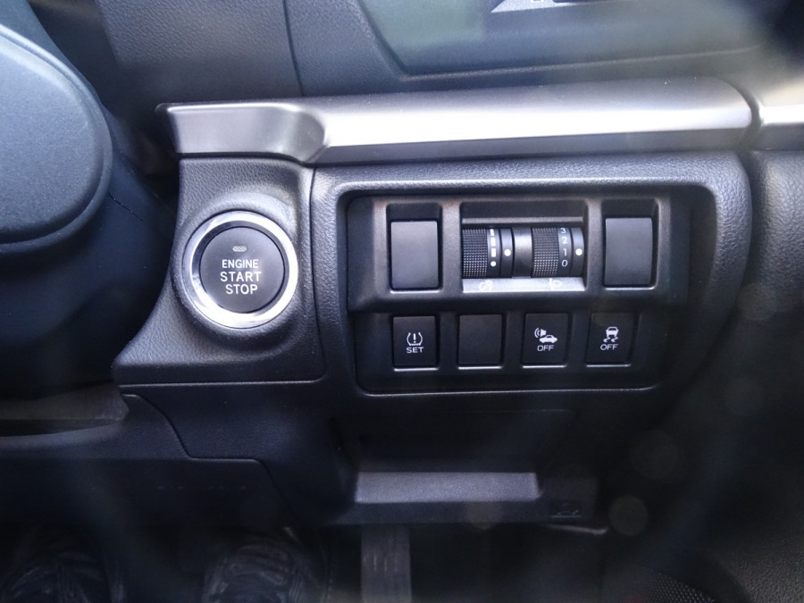 2021 Subaru XV G5-X Hybrid L SUV Image 14