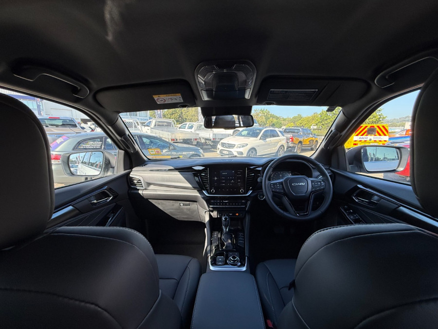 2025 MY25.5 Isuzu MU-X RJ LS-T SUV Image 13