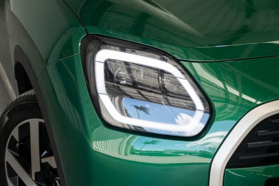 2026 MINI Countryman U25 C Favoured SUV