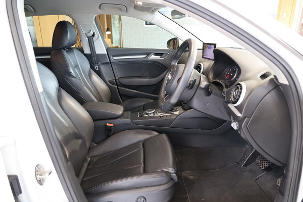 2016 Audi A3 8V Ambition Hatch Image 4