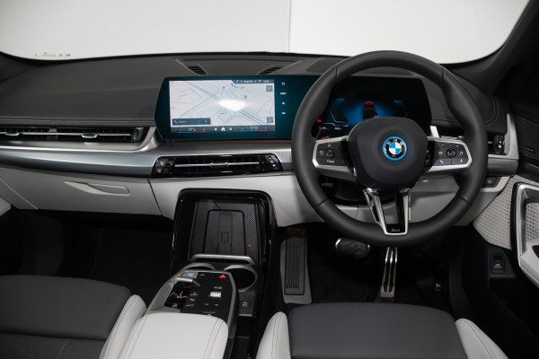 2026 BMW iX1 U11 xDrive30 M Sport SUV image 7
