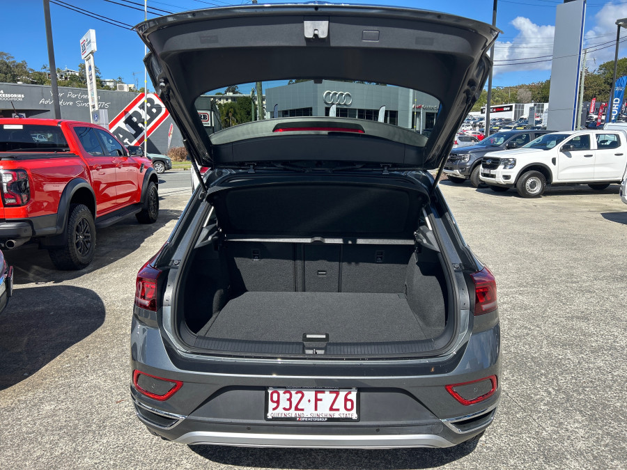 2022 MY23 Volkswagen T-Roc D11 110TSI Style SUV Image 25
