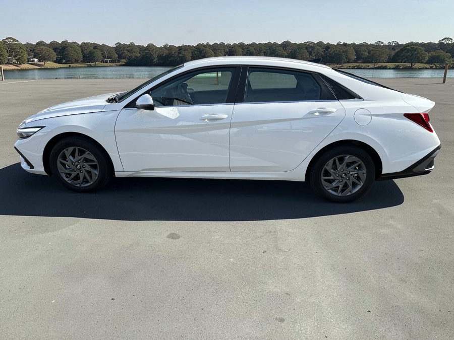 2025 MY26 Hyundai i30 CN7.V4 Hybrid Sedan Image 4