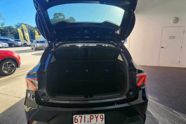 2026 MG MG4 EV Urban AH4E Essence 43 Hatch Image 14