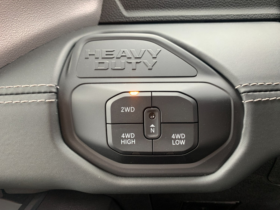 2025 Ram 2500 DJ Laramie Dual Cab Image 18