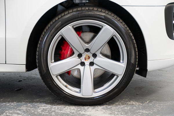 2021 Porsche Macan GTS SUV image 6