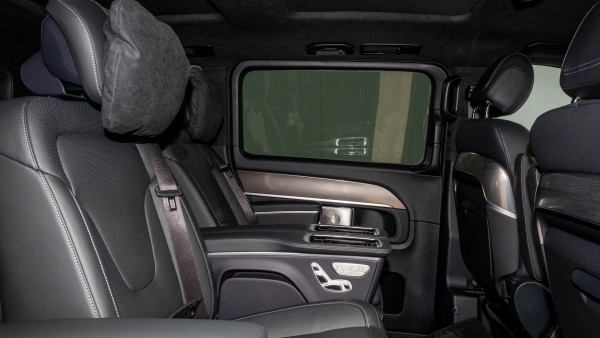 2025 Mercedes-Benz V-Class 447 V300 Exclusive People Mover image 11