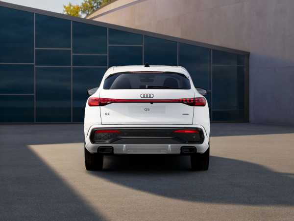 2025 Audi Q5 GU e-hybrid 270kW SUV image 4