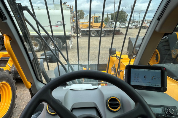 2026 JCB TELEHANDLER - AG Telescopic Handler Image 7