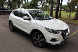 Nissan QASHQAI 2 J1