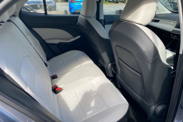 2025 MY25.5 MG MG3 ZP22 Essence Hybrid+ Hatch Image 12