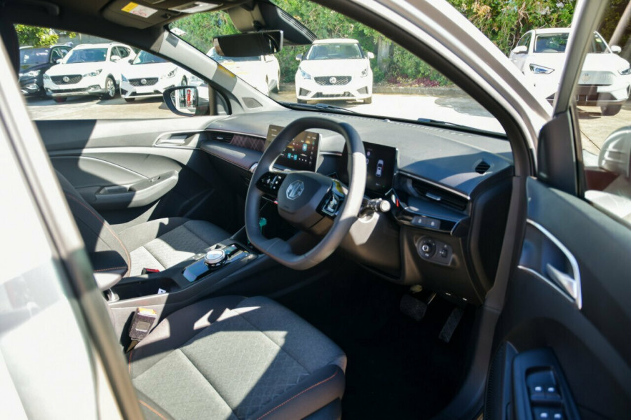 2025 MY25.5 MG MG3 ZP22 Excite Hybrid+ Hatch Image 16