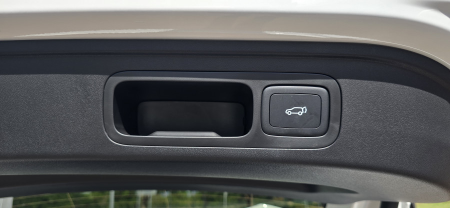 2026 MG MGS5 EV ZS3EM Essence 62 SUV Image 13