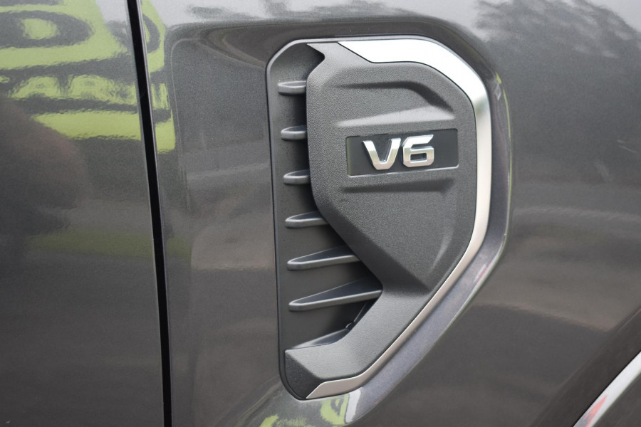 2025 MY25.25 Ford Everest UB Platinum SUV Image 10