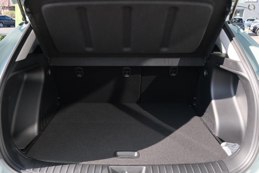2026 Hyundai KONA SX2.V2  Electric SUV Image 10