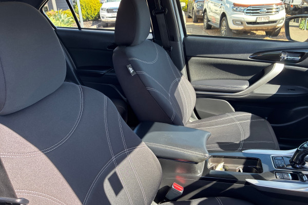 2022 Mitsubishi Eclipse Cross YB PHEV ES SUV Image 14