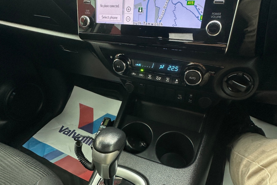 2021 Toyota HiLux GUN126R SR5 Dual Cab Pick Up Image 15