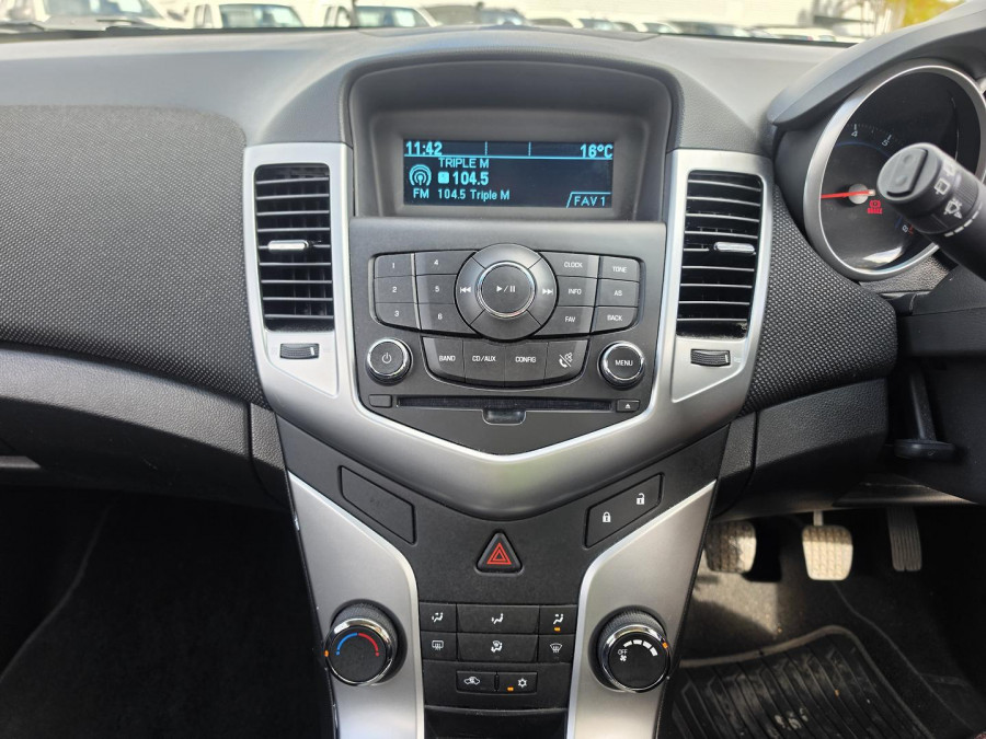 2012 MY13 Holden Cruze JH Series II CD Hatch Image 21