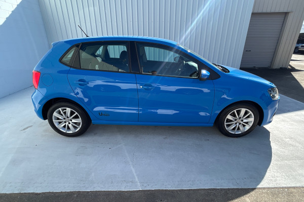 2017 Volkswagen Polo 6R 66TSI Trendline Hatch Image 4