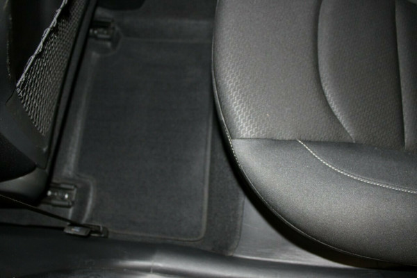 2020 Hyundai i30 PD2 Active Hatch Image 19