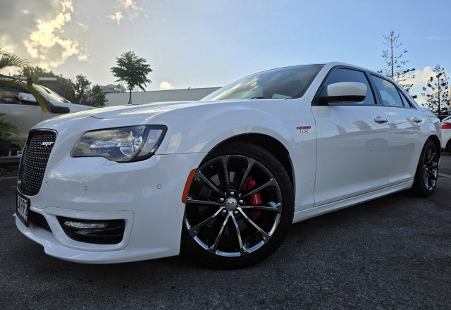 2017 Chrysler 300 LX SRT Sedan