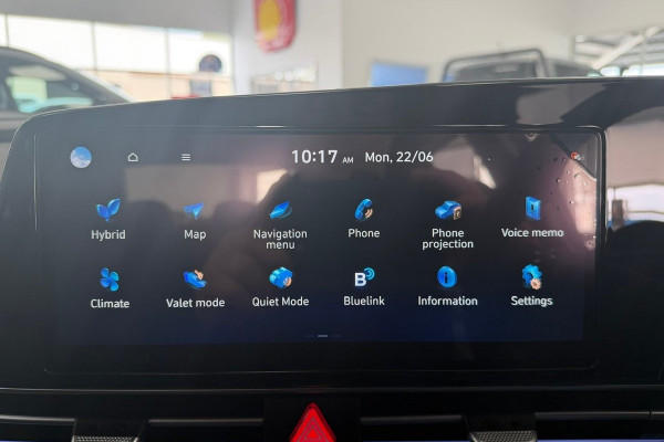 2026 Hyundai i30 CN7.V4 Elite Hybrid Sedan Image 27