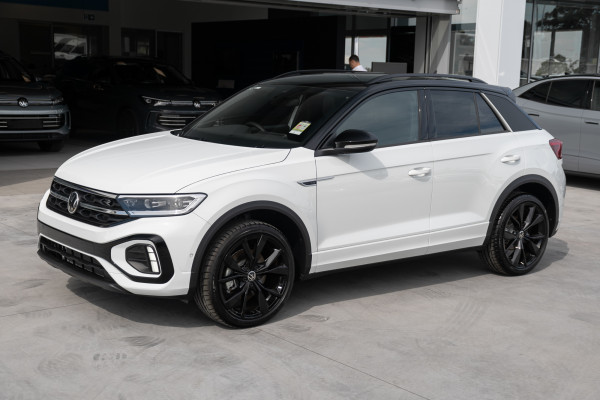 2025 MY26 Volkswagen T-Roc D11 140TSI R-Line SUV image 3