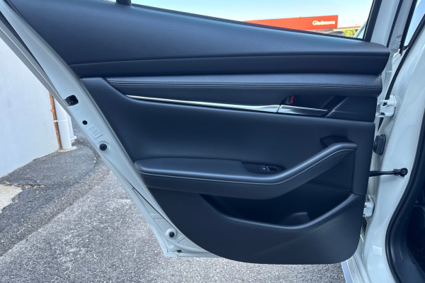 2019 Mazda 3 BP Series G25 GT Sedan Image 22