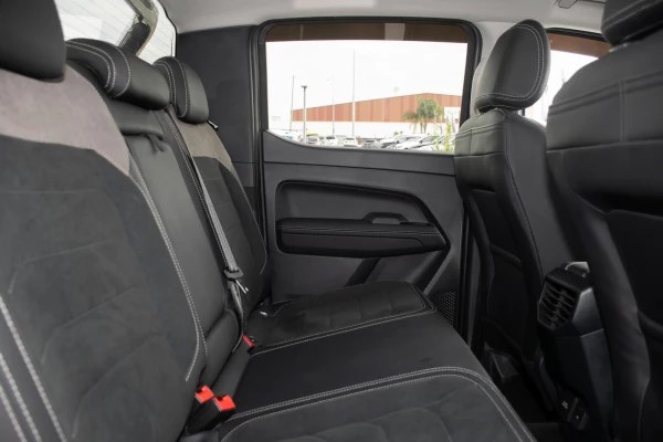 2025 Volkswagen Amarok NF TDI600 Style Ute Image 10