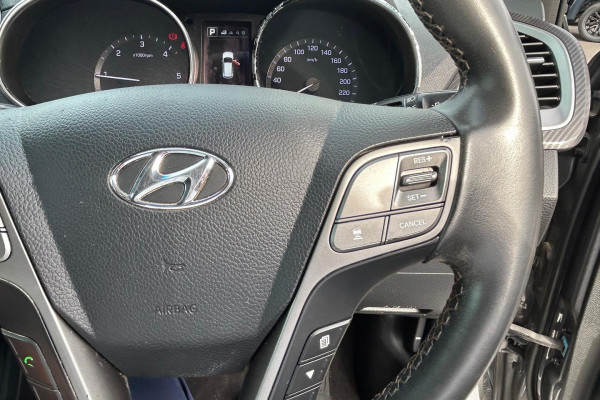 2017 MY18 Hyundai Santa Fe DM5 Series II Highlander SUV Image 19