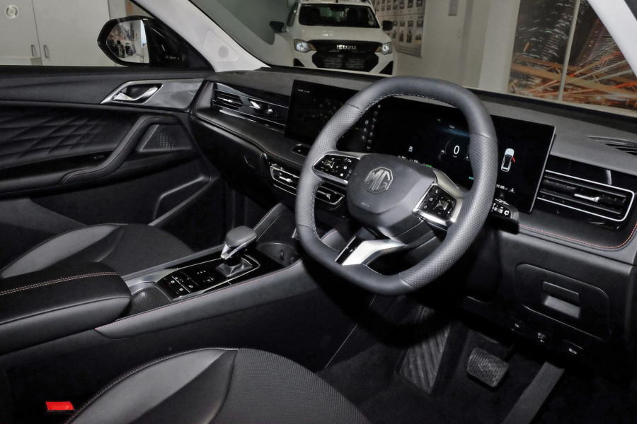 2025 MG HS AS33 Super Hybrid Essence SUV Image 6