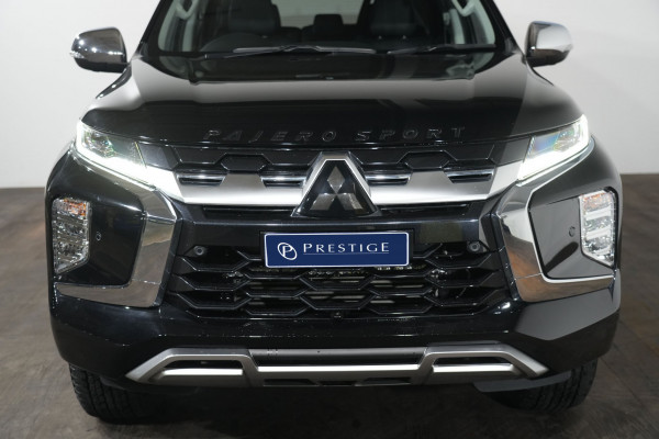 2025 Mitsubishi Pajero Sport Exceed SUV Image 3