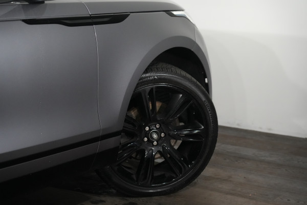 2023 Land Rover Range Rover Velar L560 P250 R-Dynamic SE SUV image 10