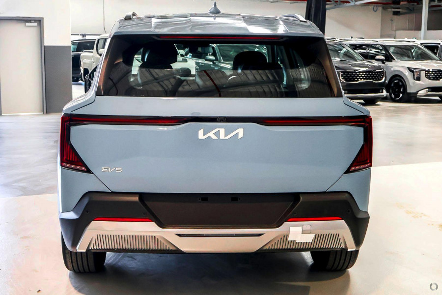 2026 Kia EV5 OVc Air Standard Range SUV Image 3