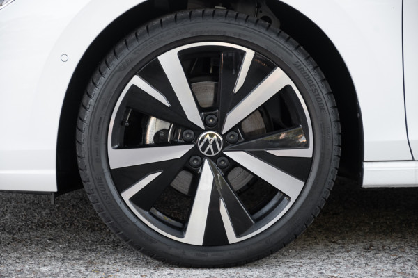 2025 Volkswagen Golf 8.5 Hatch Image 21