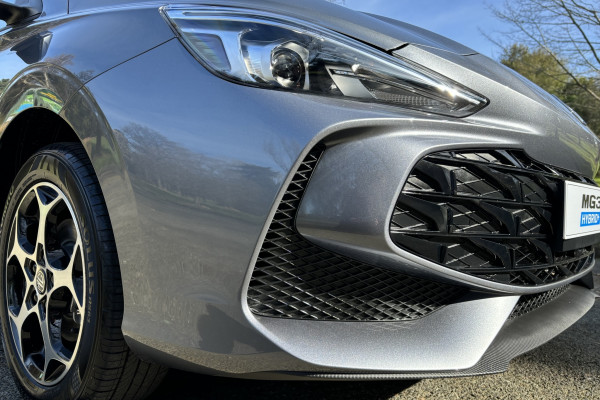 2026 MY24.5 MG MG3 ZP22 Excite Hybrid+ Hatch Image 4