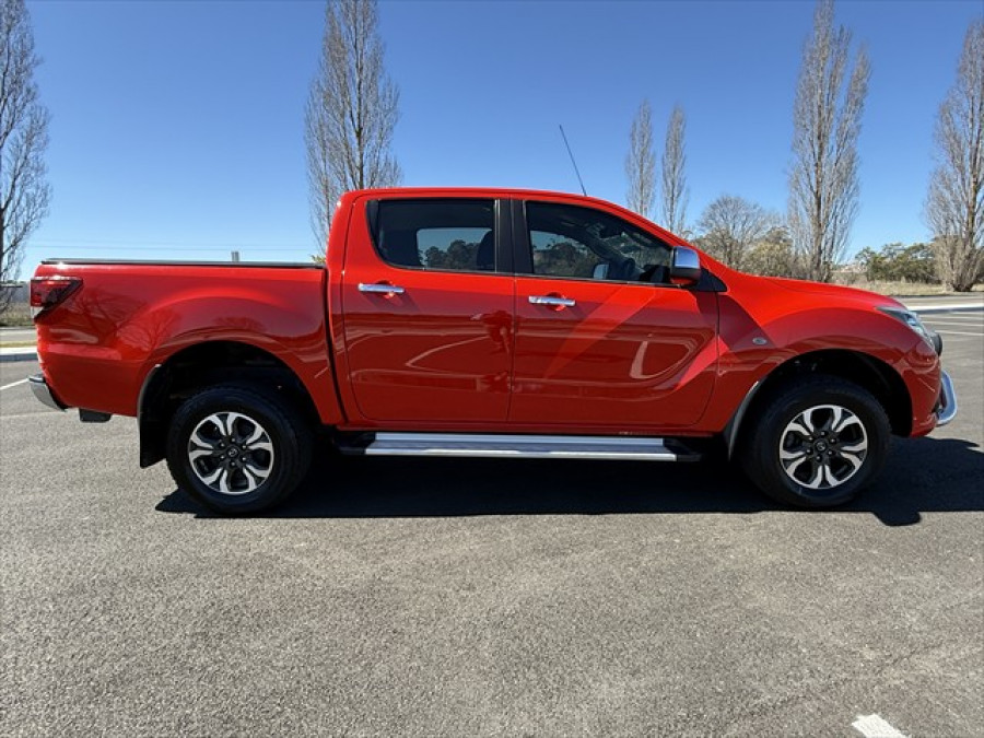 2015 Mazda BT-50 XTR Hi-Rider Ute Image 2