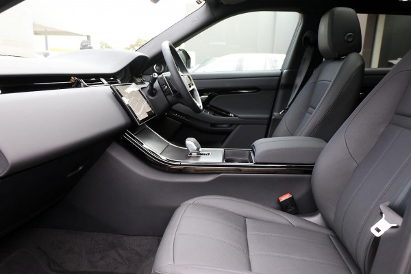 2025 MY26 Land Rover Range Rover Evoque L551 P250 Dynamic SE SUV image 3
