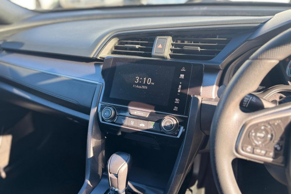 2019 Honda Civic 10th Gen VTi Sedan Image 24
