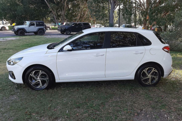 2022 MY23 Hyundai i30 PD.V4  Hatch Image 9