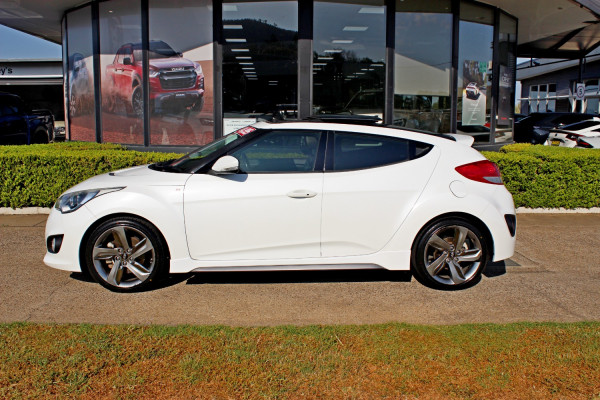 2014 Hyundai Veloster FS3 SR Turbo Coupe Image 5