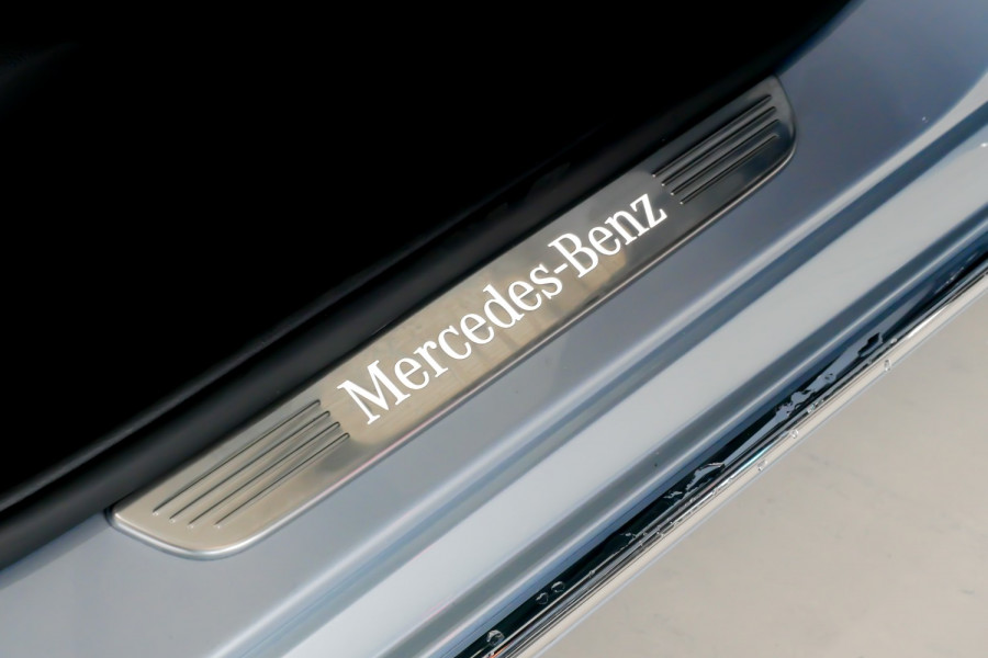 2017 MY17.55 Mercedes-Benz C-Class W205 C250 Sedan Image 27