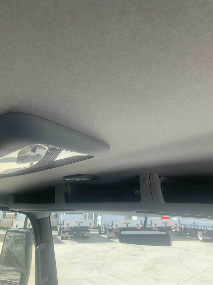 2026 Isuzu  NPR 45/65-175 DT D34 TRADE TRADEPACK Tray Image 11