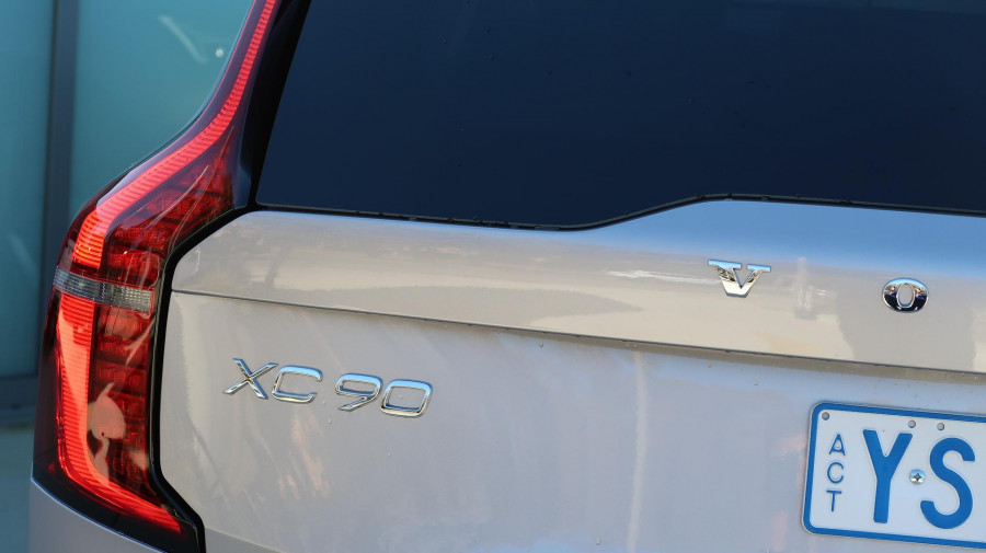 2025 MY26 Volvo XC90 L Series Plus B5 Bright SUV Image 28