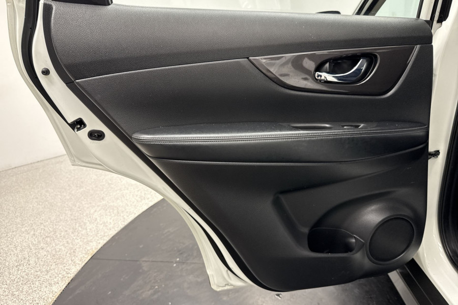 2018 Nissan X-Trail T32 Series II ST SUV Image 14