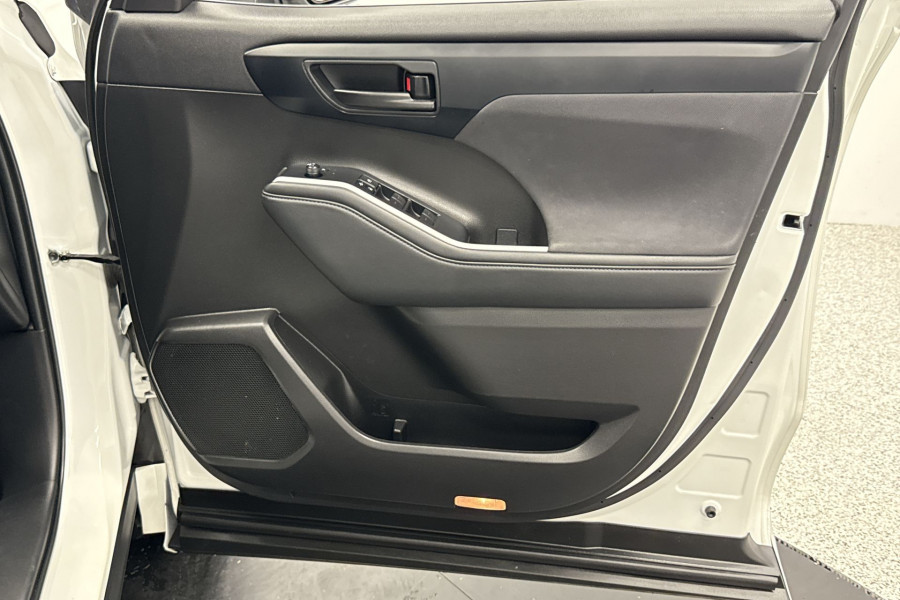 2022 Toyota Kluger AXUH78R GX SUV Image 17