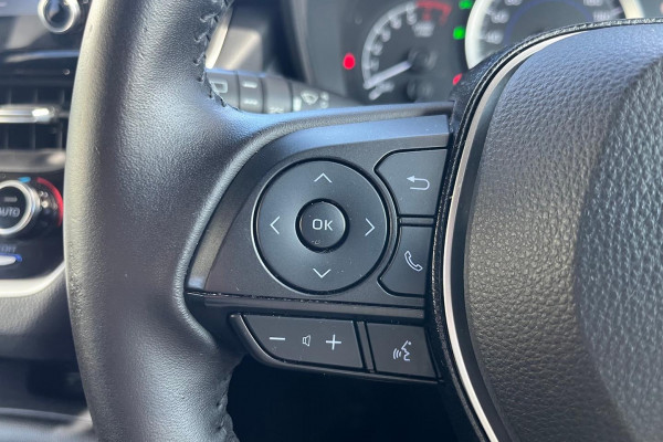 2020 Toyota Corolla ZWE211R SX Hybrid Hatch Image 18