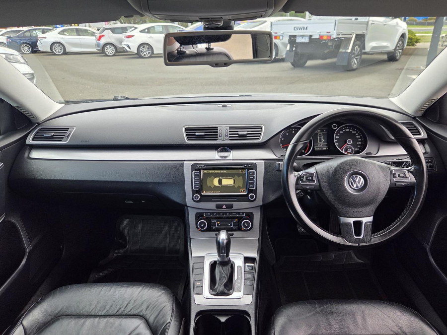 2011 MY12 Volkswagen Passat Type 3C 118TSI Wagon Image 13