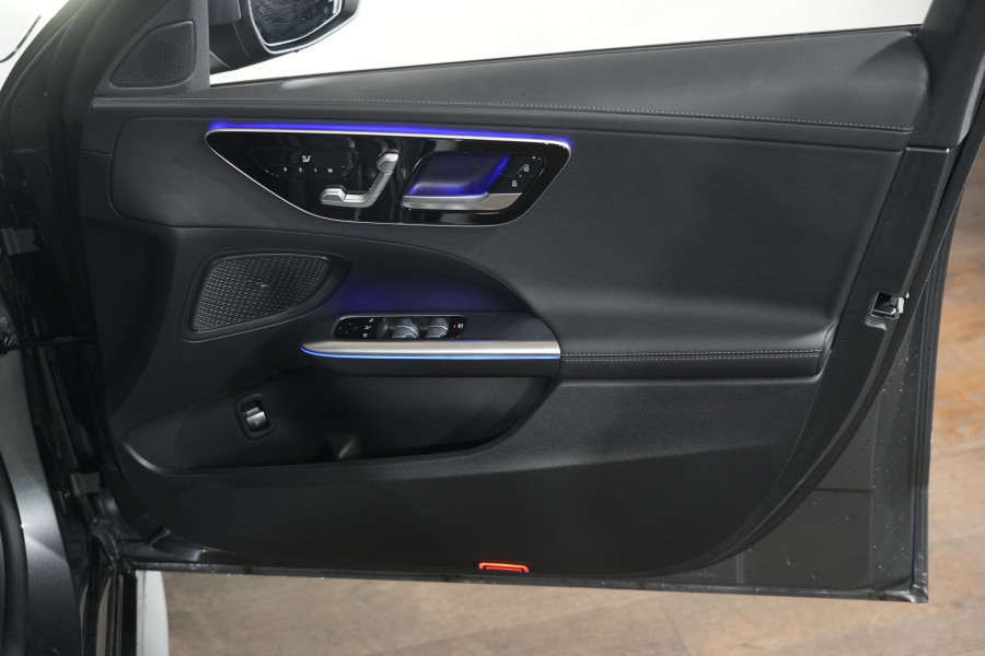 2022 Mercedes-Benz C-Class C200 Sedan Image 28