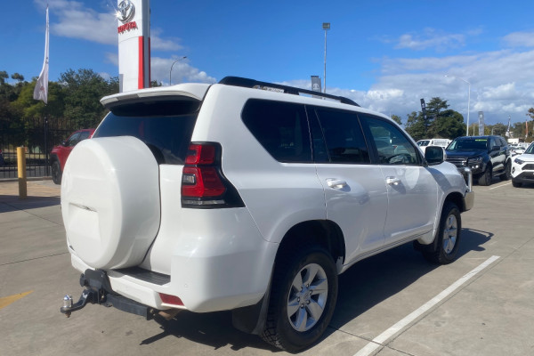 2018 Toyota LandCruiser Prado GDJ150R GXL SUV Image 7